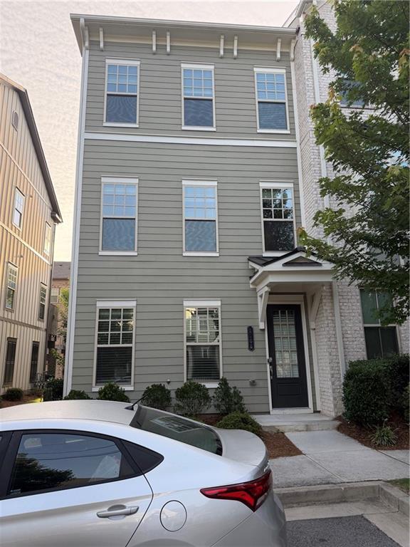 Building Photo - 2568 Morehead St