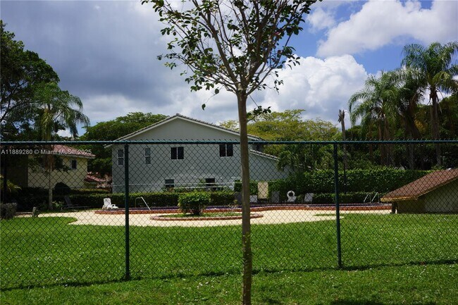 Foto del edificio - 11 SW 94 Terrace
