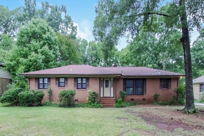 Building Photo - 758 Denning Pl
