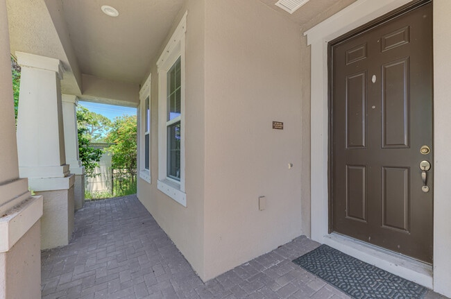 Foto del edificio - 4400 Conchfish Ln
