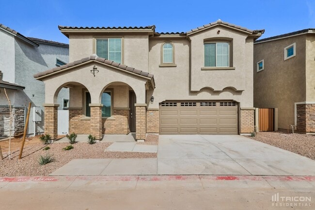 Building Photo - 8624 E Posada Ave