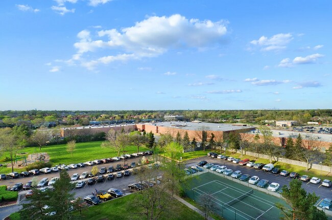 Building Photo - 6340 Americana Dr