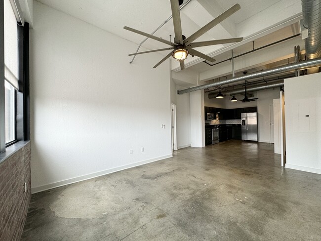 Building Photo - 1535 Walnut St