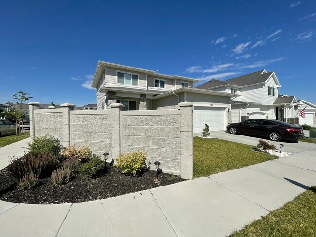 Building Photo - 15396 S Gooding Ln
