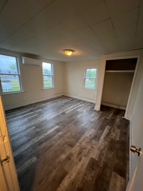 Building Photo - 2509 S Snyder Ave