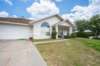 Building Photo - 3909 SW 161st Loop