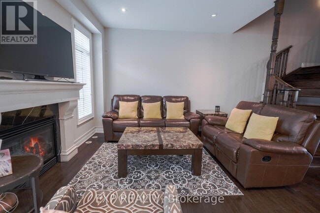 Photo du bâtiment - 4135-4135 Shipp Dr
