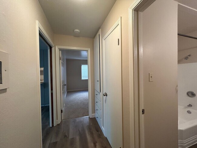 Foto del interior - 1711 N Street, Sacramento