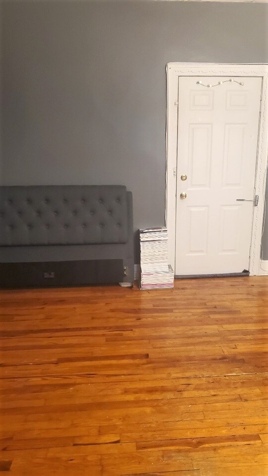 Foto del edificio - 237 Van Vorst St