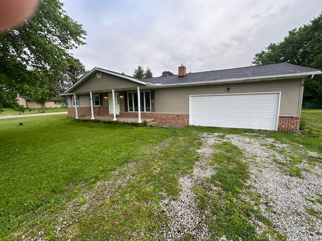 Primary Photo - 3BD 1.5BA House in Uniontown (Lake LSD)