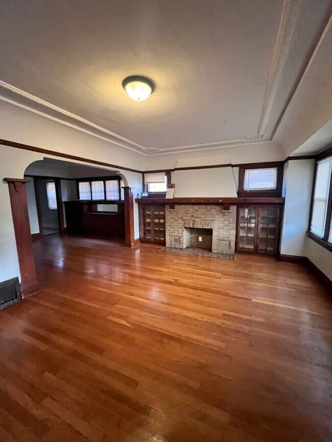 Foto del edificio - 2744-2746 N. 53rd St.