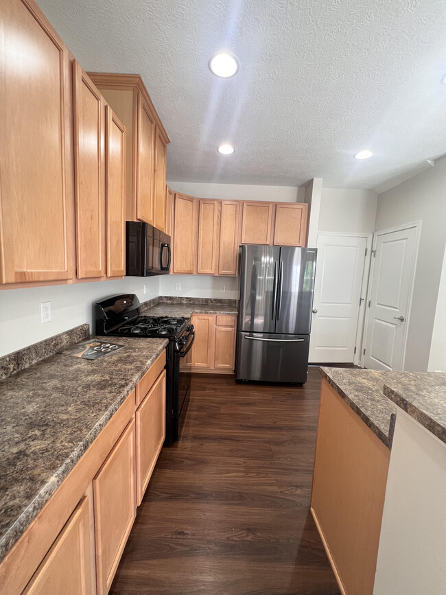 Foto del edificio - 7664 Scioto Crossing Blvd