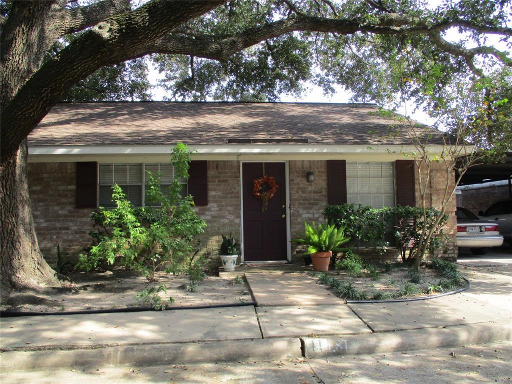Primary Photo - 10122 Shadow Wood Dr