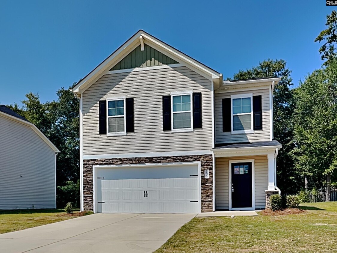 Primary Photo - 105 Bent Holly Dr