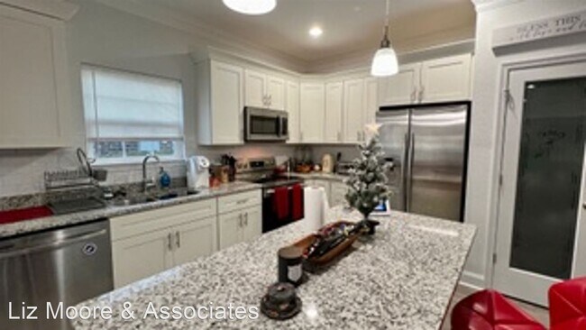 Foto del edificio - 4 br, 2.5 bath House - 15 W Virginia Ave