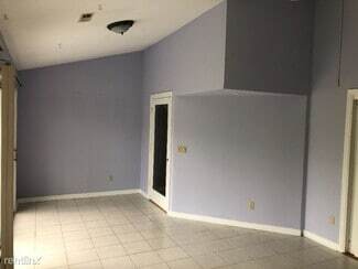 Foto del edificio - 2001 N Berwick Dr