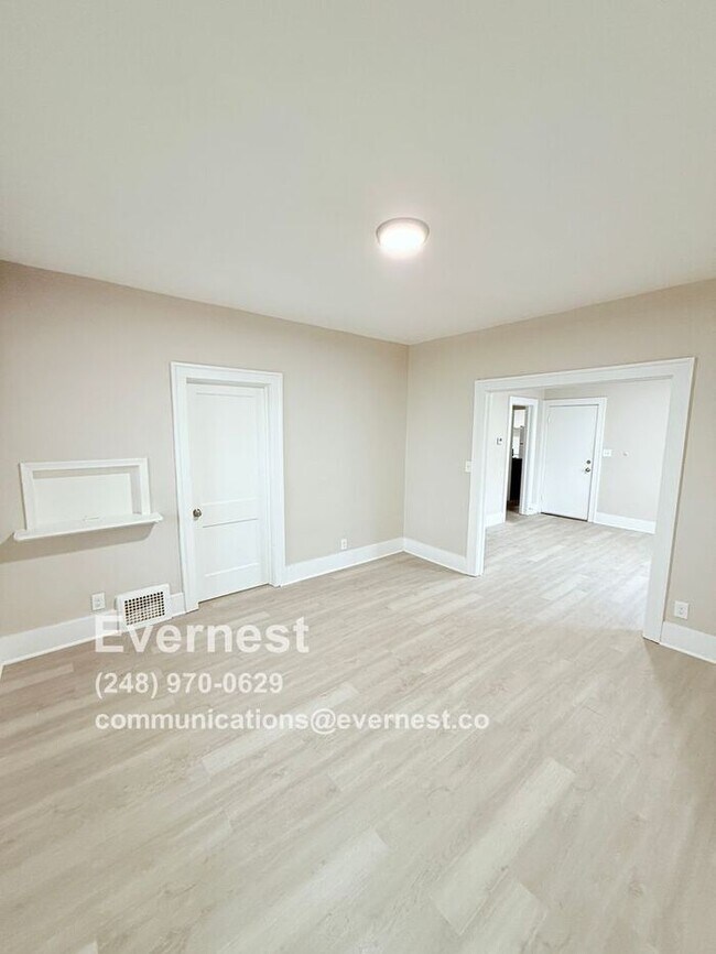 Foto del edificio - 5440 Milford St