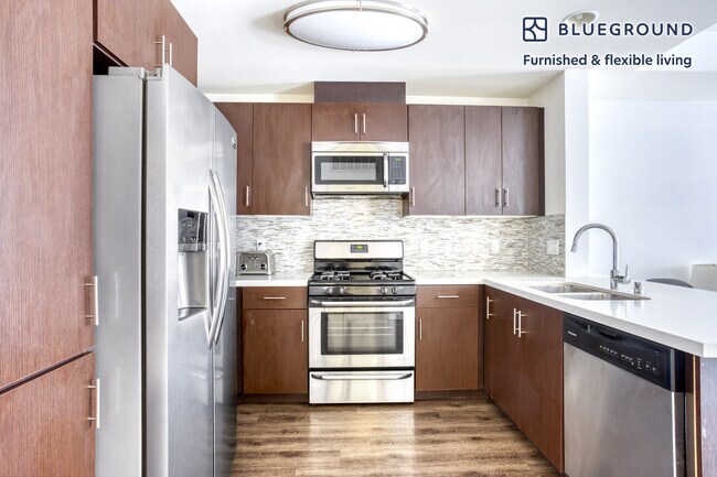 Foto del edificio - 685 S New Hampshire Ave