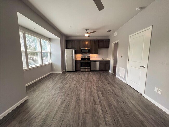 Foto del edificio - 204 NW 18th St