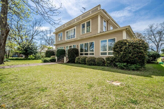 Building Photo - 7615 GA-15