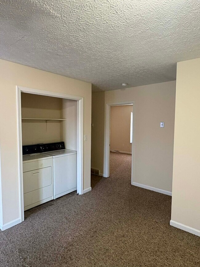 Foto del edificio - 1622 Flanigan Ct