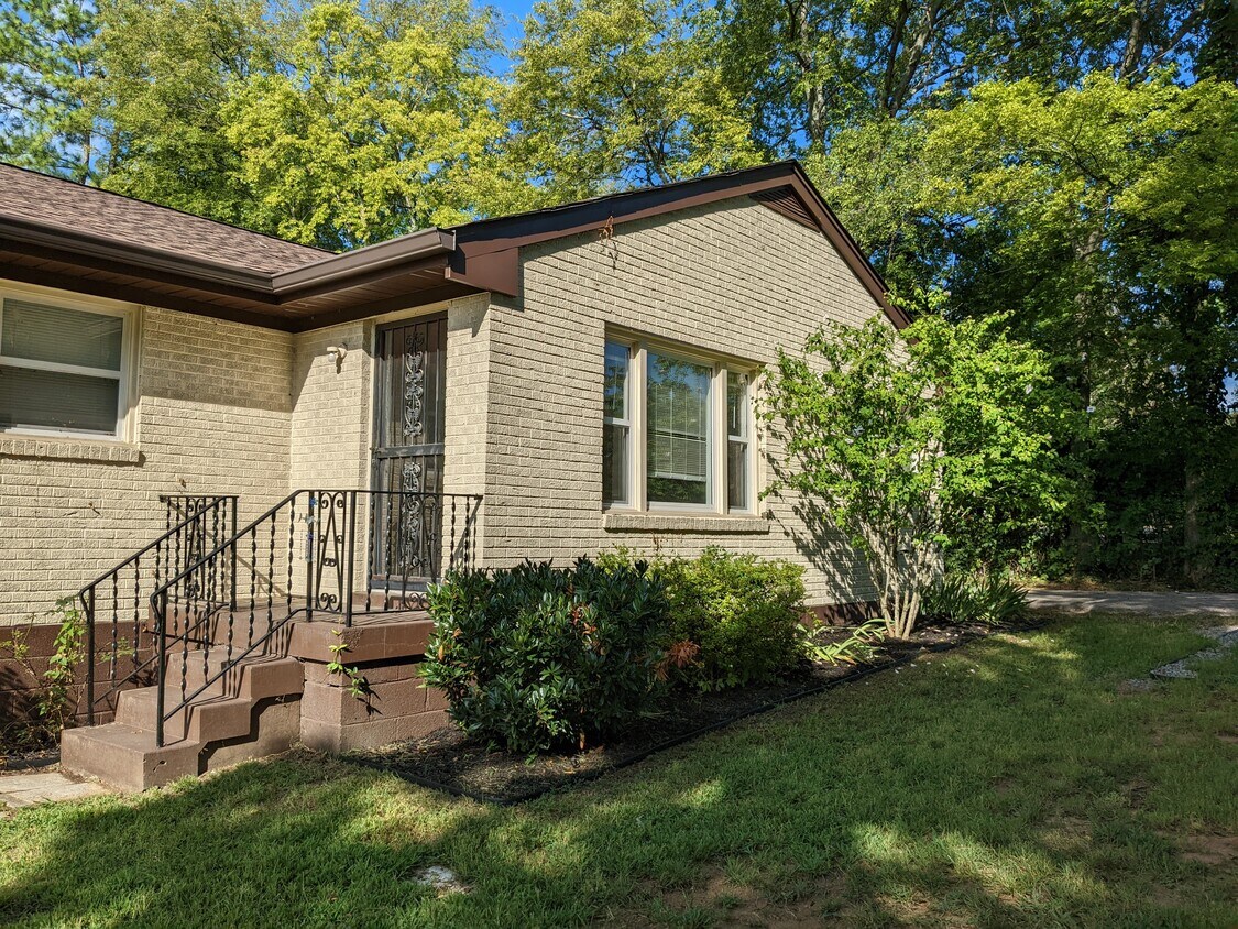 118 Stewarts Ferry Pike, Nashville, TN 37214 House for Rent in