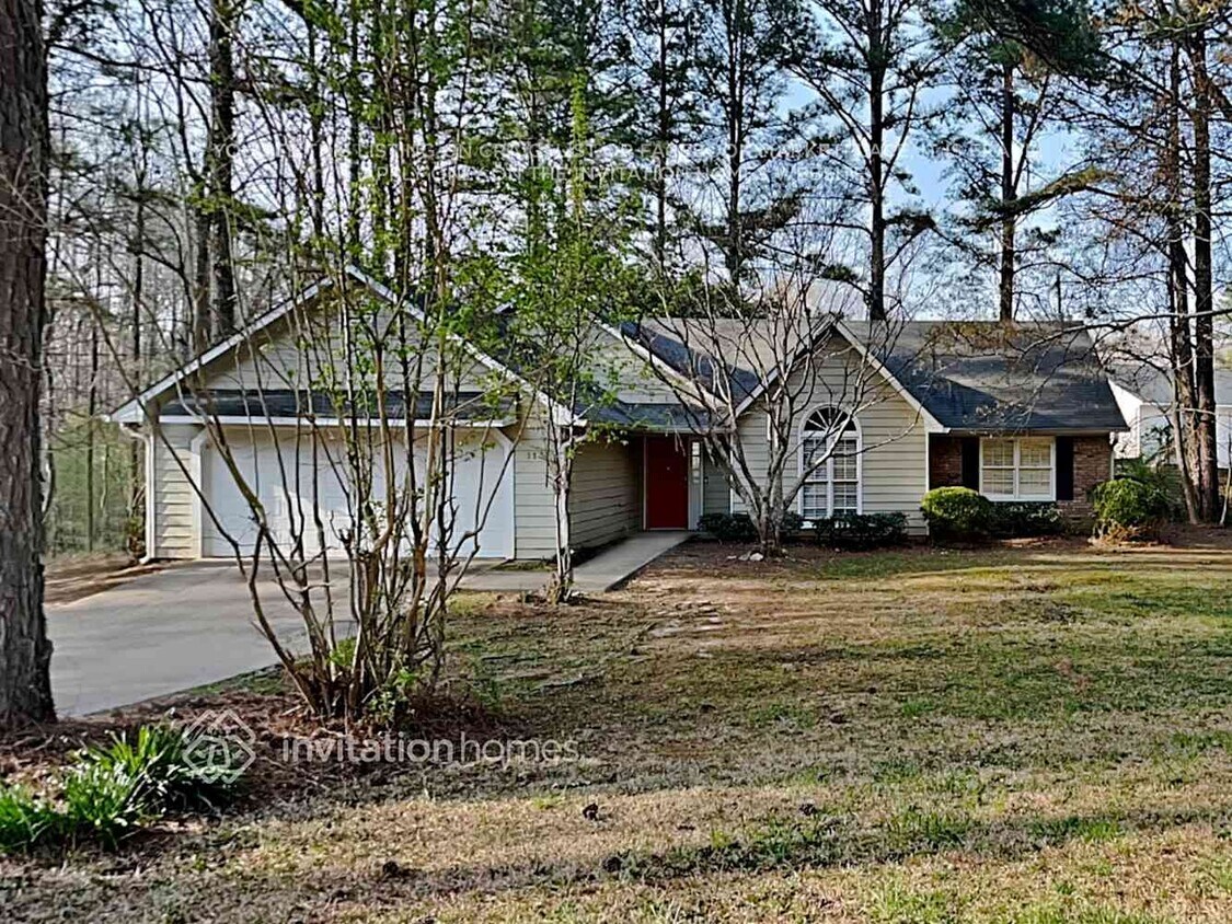 Foto principal - 115 Silver Springs Dr