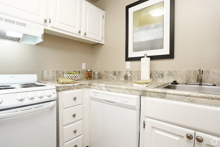 Schooner Landing Rentals Stockton, CA