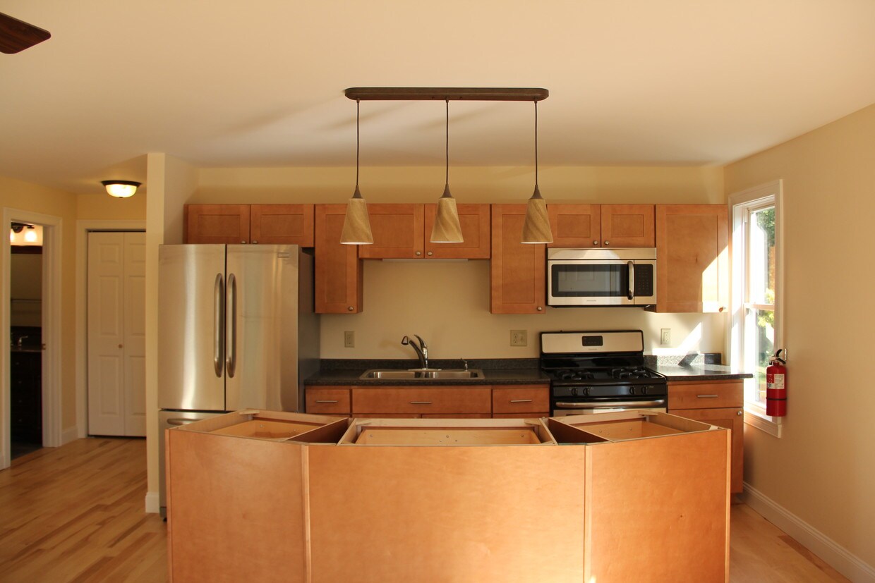 Primary Photo - 116 N Winooski Ave