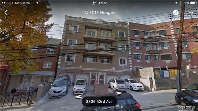 Foto del edificio - 8827 53rd Ave