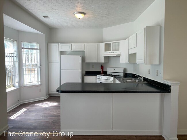 Building Photo - 3 br, 2.5 bath House - 5540 Hampton Court
