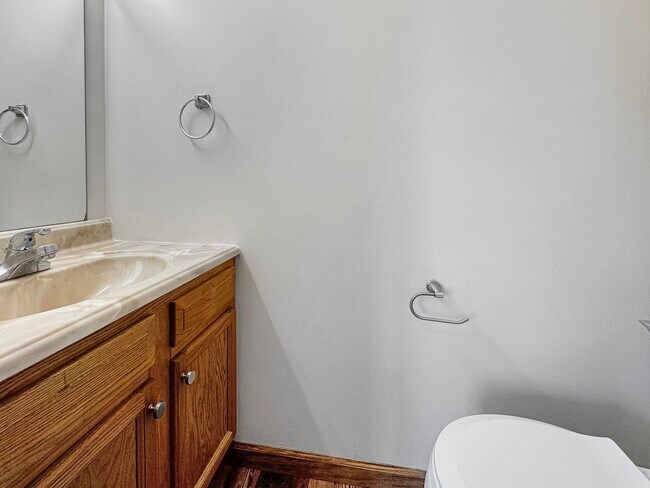 Building Photo - 253-257 Main Street