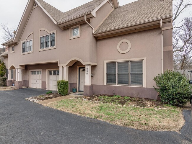 Foto del edificio - 1986 Eastend Dr