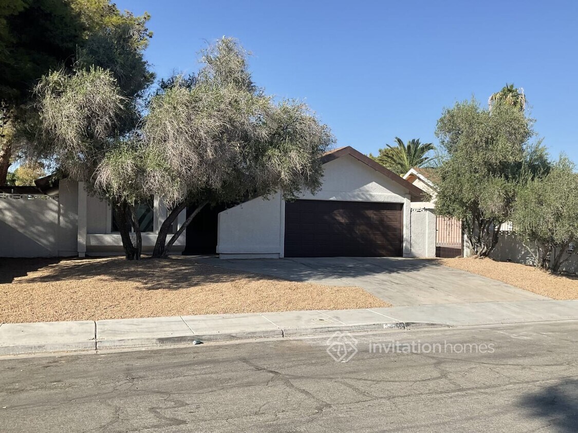 Primary Photo - 3140 Blossom Glen Dr