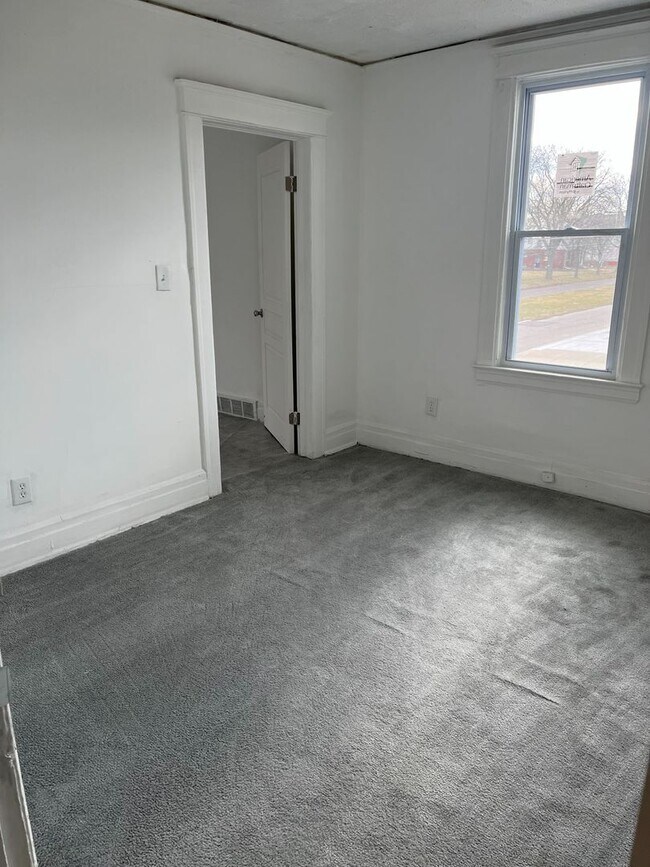 Foto del edificio - 6307/6311 Woodrow - Paralev LLC