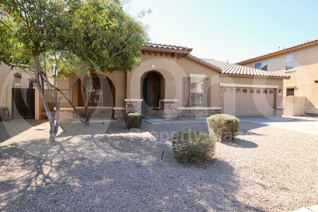 Building Photo - 2951 E Fandango Dr