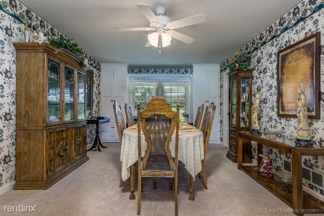 Foto del edificio - 5 br, 3.5 bath House - 1222 Pembrook