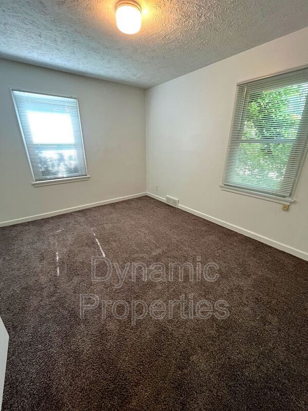 Building Photo - 1702 N 63rd St