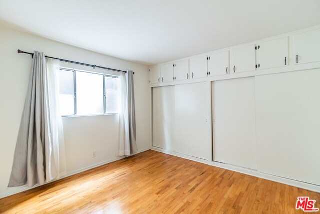 Foto del edificio - 11844 Mayfield Ave