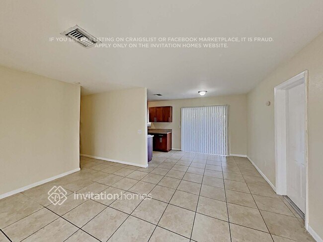 Foto del edificio - 364 Henthorne Dr