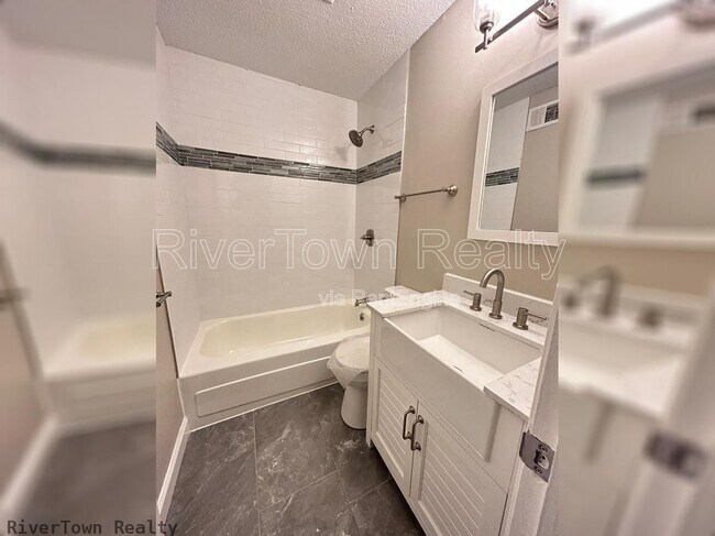 Foto del edificio - 1176 Railton Rd