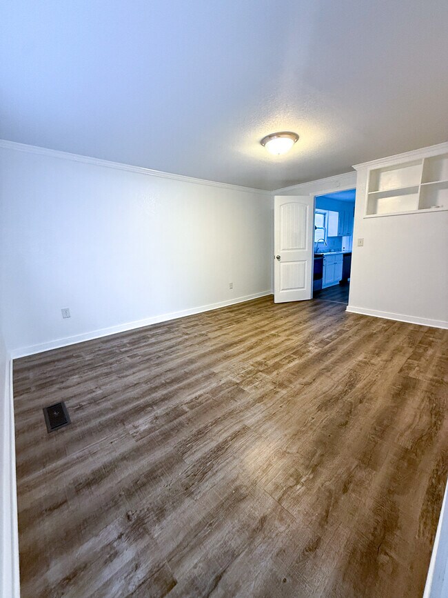 Foto del edificio - 517 Woodward Ave