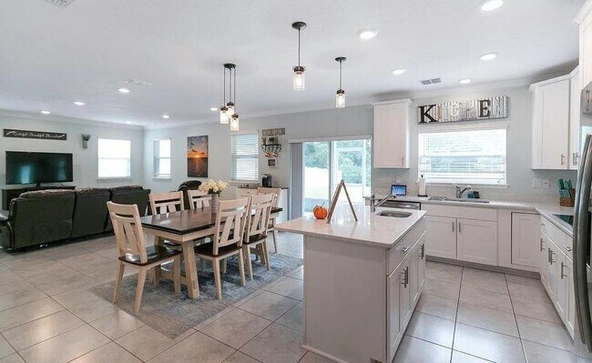 Foto del edificio - 23 Tumbled Stone Wy