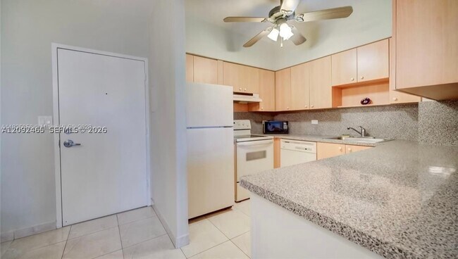 Foto del edificio - 7441 Wayne Ave