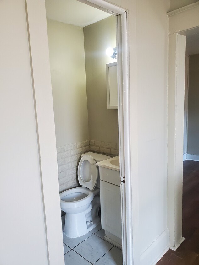 Foto del edificio - 1234 E Elm St