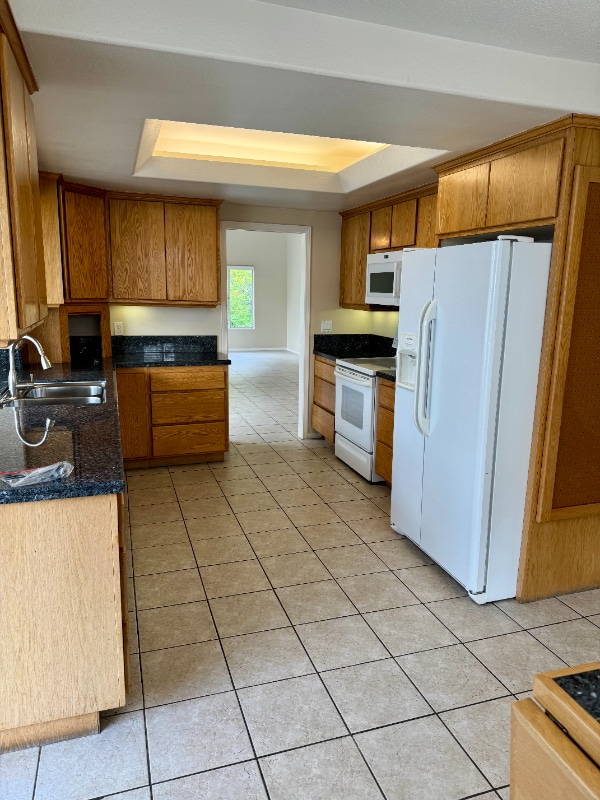 Building Photo - 4627 Cordoba Way