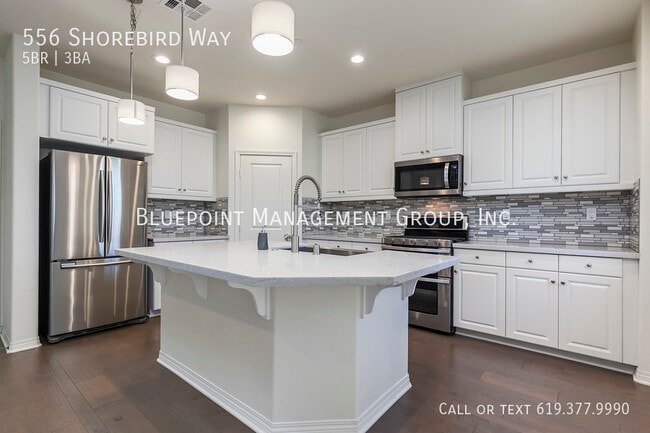 Building Photo - 556 Shorebird Way