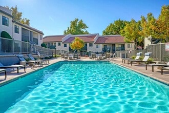 Building Photo - Tesoro on Spain