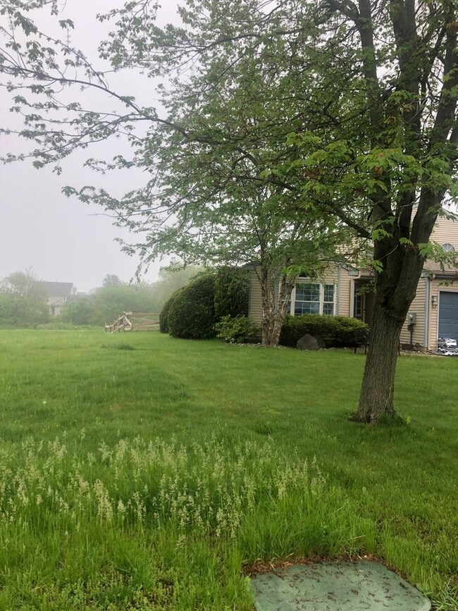 Building Photo - Perkasie 3 Bd / 2 Bath Twin