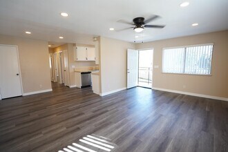 Building Photo - 2690 Anchor Ave